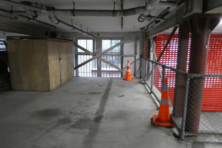 Photo of property in Hannahs Warehouse Apartments, 6/13 Leeds Street, Te Aro, Wellington, 6011