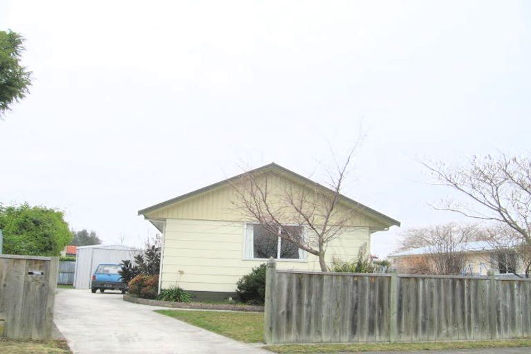 Photo of property in 19 Gilmour Place, Taradale, Napier, 4112