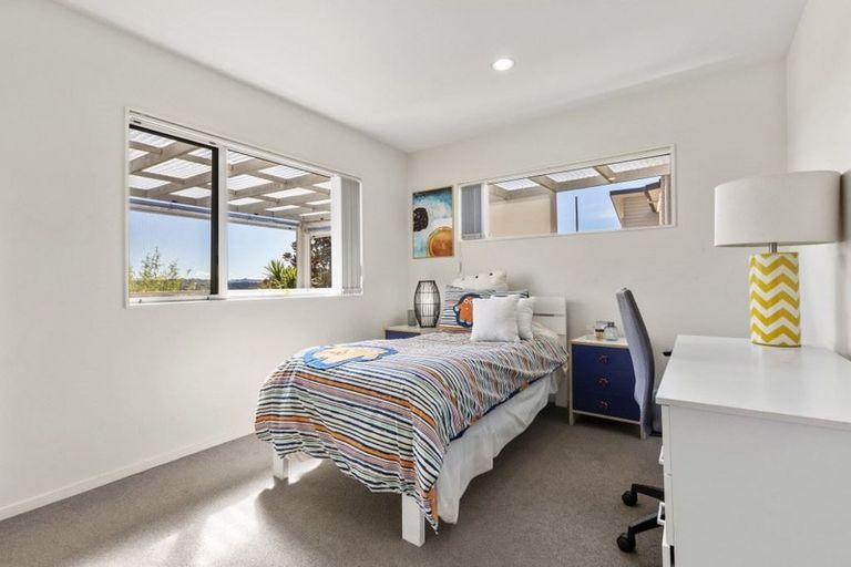 Photo of property in 92b Schnapper Rock Road, Schnapper Rock, Auckland, 0632