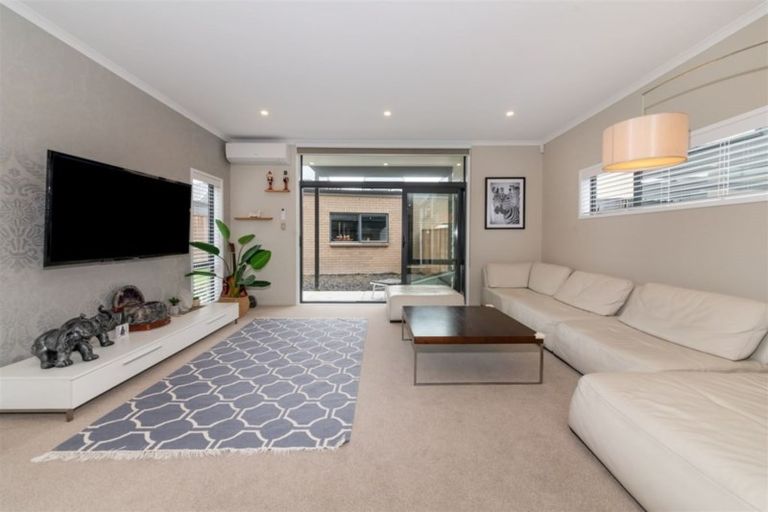 Photo of property in 21 Mapou Road, Hobsonville, Auckland, 0616