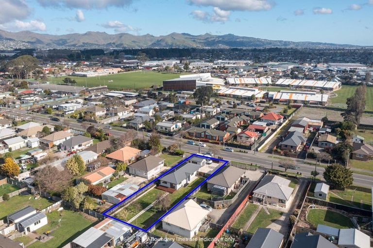 Photo of property in 207 Breezes Road, Aranui, Christchurch, 8061