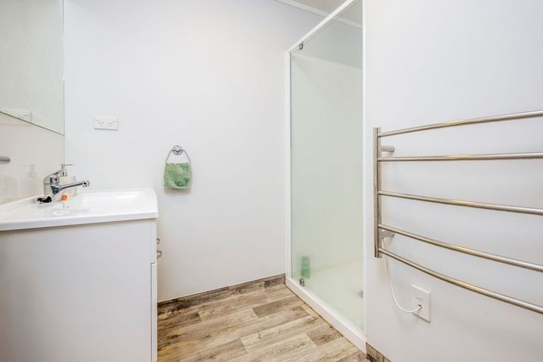 Photo of property in 95 Battalion Drive, Papakura, 2110