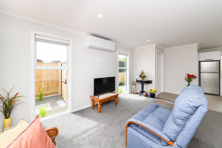 Photo of property in 208a Tremaine Avenue, Highbury, Palmerston North, 4412