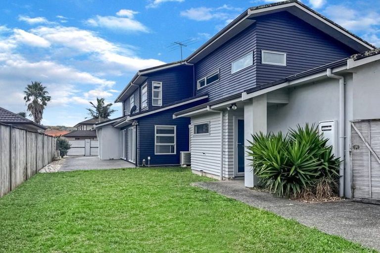 Photo of property in 1 Powercourt Drive, Flat Bush, Auckland, 2019