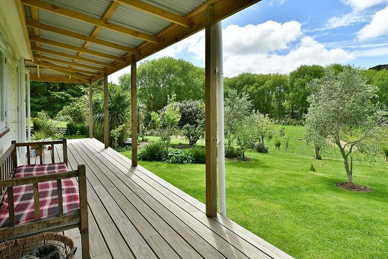 Photo of property in 16 Burnside Road, Makarau, Kaukapakapa, 0873