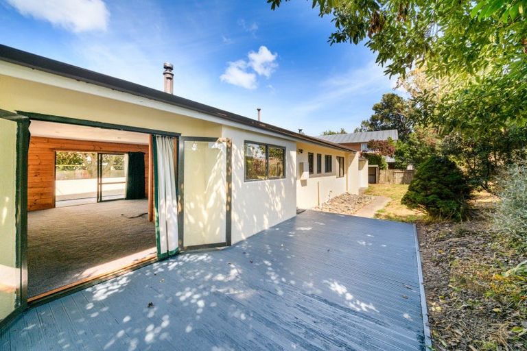 Photo of property in 134 John F Kennedy Drive, Milson, Palmerston North, 4414