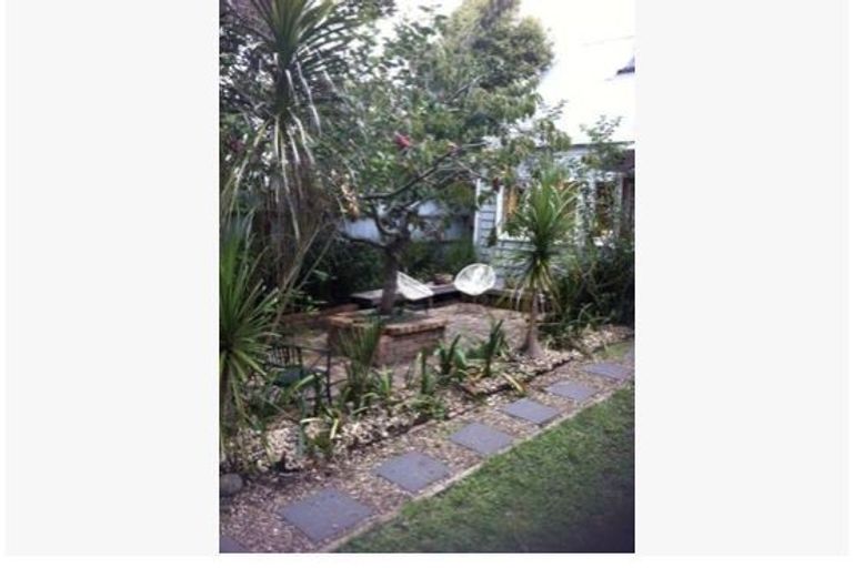 Photo of property in 12 Cooper Street, Grey Lynn, Auckland, 1021