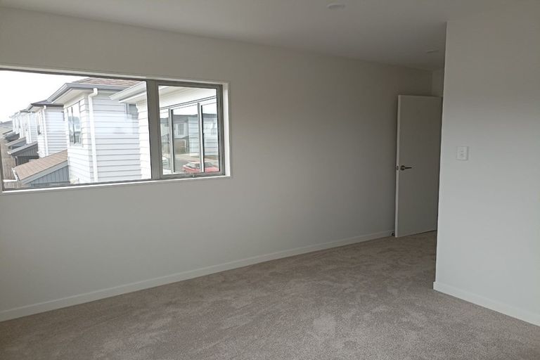 Photo of property in 32 Umu Place, Mangere, Auckland, 2022