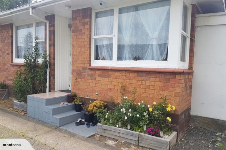 Photo of property in 298 Kirkbride Road, Mangere, Auckland, 2022
