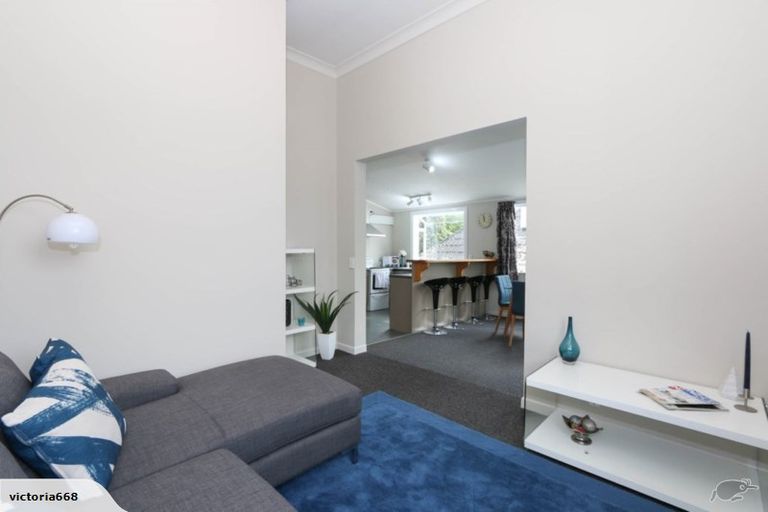 Photo of property in 296 Karori Road, Karori, Wellington, 6012