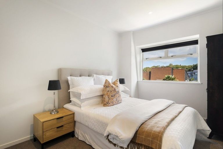 Photo of property in 33 Gwilliam Place, Freemans Bay, Auckland, 1011