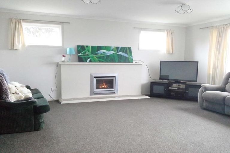 Photo of property in 59 Brois Street, Frankleigh Park, New Plymouth, 4310
