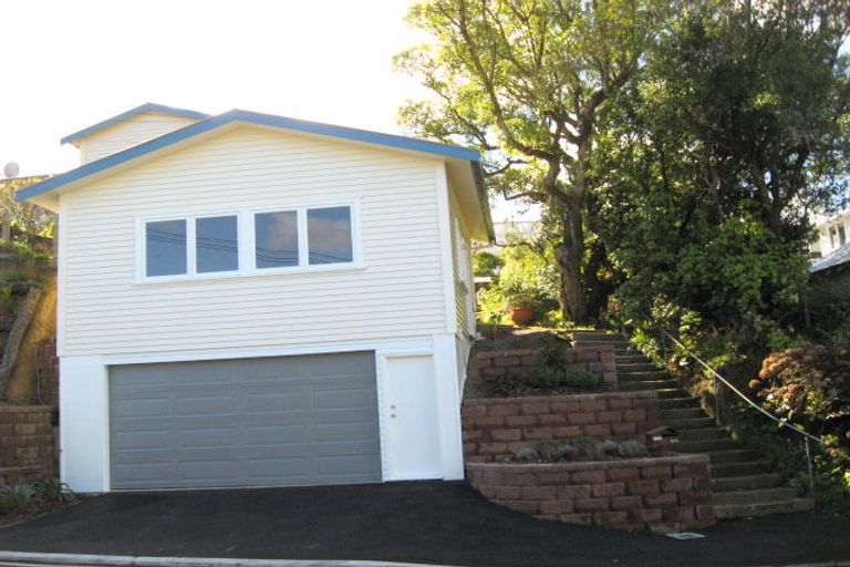 Photo of property in 30 Hatton Street, Karori, Wellington, 6012