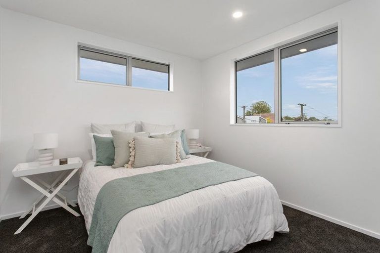 Photo of property in 172a Edgeware Road, Edgeware, Christchurch, 8013