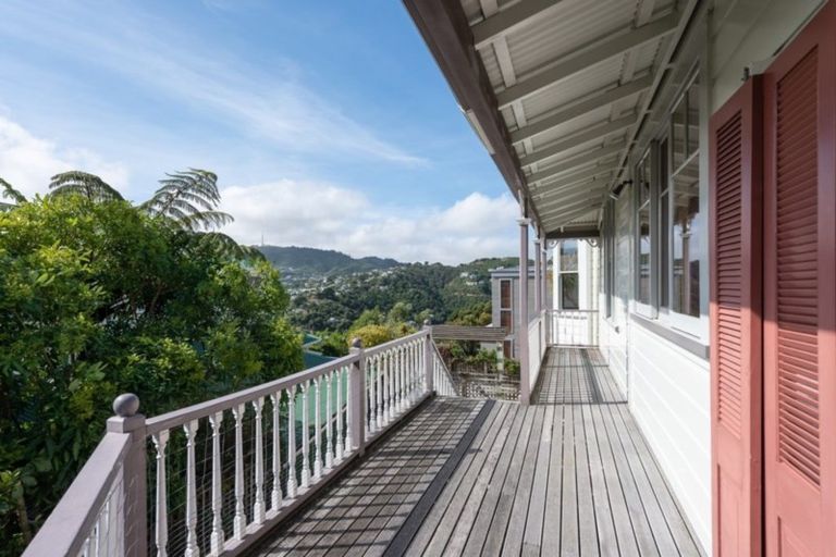 Photo of property in 12 Margaret Street, Wadestown, Wellington, 6012