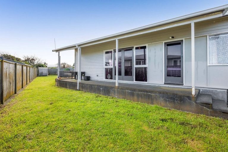 Photo of property in 6 Pacey Avenue, Hawera, 4610