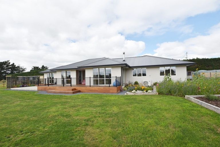 Photo of property in 35 Diana Road, Makarewa, Invercargill, 9876