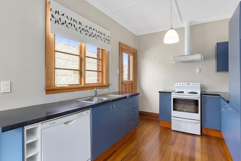 Photo of property in 43 Glenpark Avenue, Mornington, Dunedin, 9011