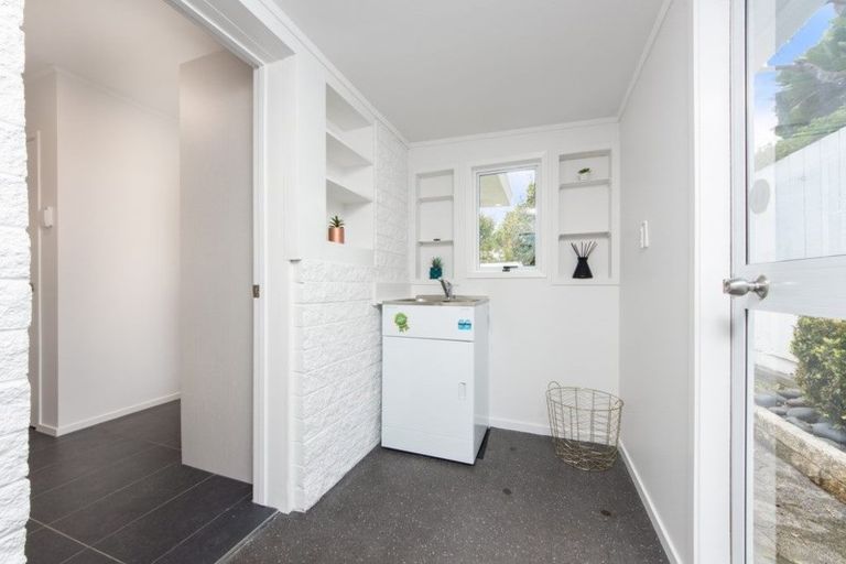 Photo of property in 3/14 Trafalgar Road, Milford, Auckland, 0620