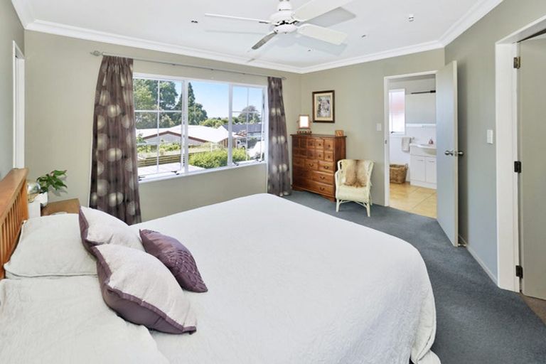 Photo of property in 121 Boucher Avenue, Te Puke, 3119