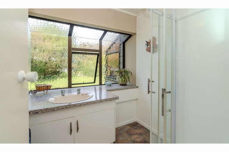 Photo of property in 11 Kendall Road, Kerikeri, 0230