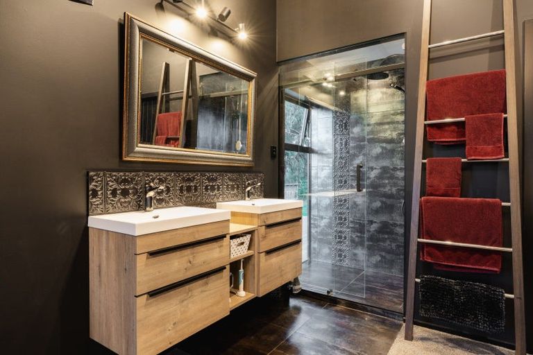 Photo of property in 20 Sproull Drive, Scroggs Hill, Dunedin, 9076