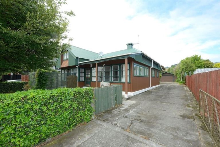 Photo of property in 30 Corson Avenue, Beckenham, Christchurch, 8023