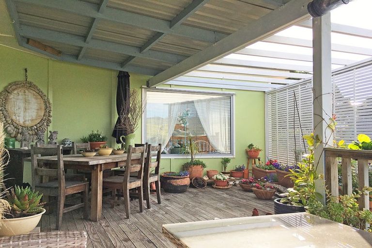 Photo of property in 14 Wainamu Road, Raglan, 3297
