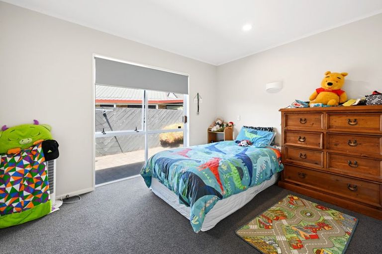 Photo of property in 12 Willowfield Place, Pukete, Hamilton, 3200