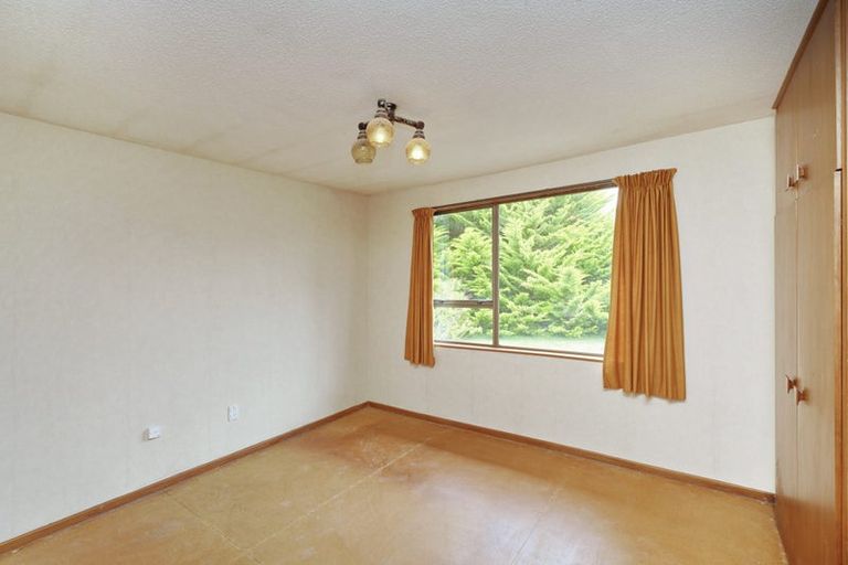 Photo of property in 11 Channel Place, Aranui, Christchurch, 8061