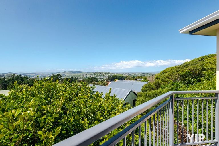 Photo of property in 1/14 Bandipur Terrace, Broadmeadows, Wellington, 6035