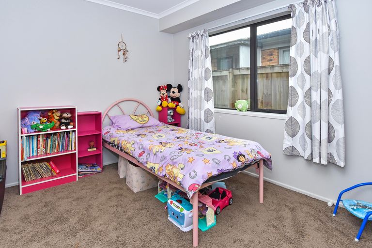 Photo of property in 66a Wellington Street, Pukekohe, 2120