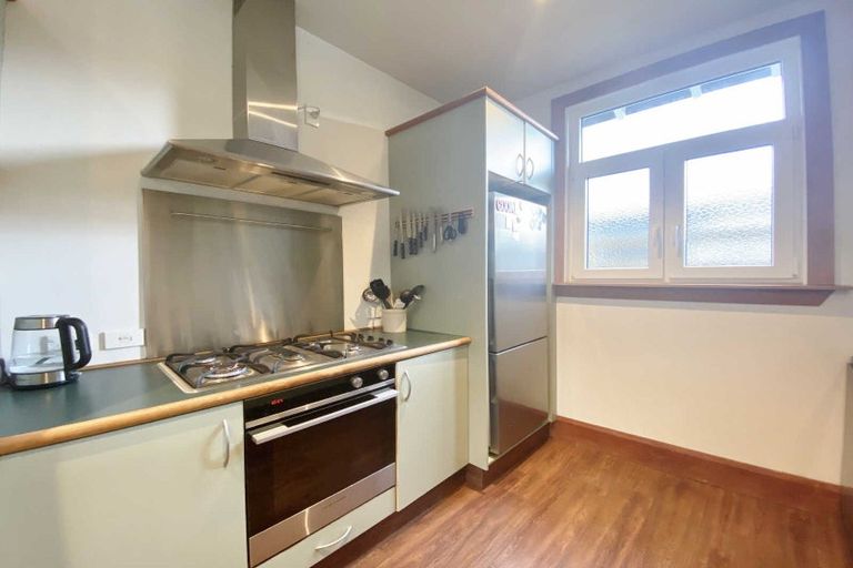 Photo of property in 91 Somerfield Street, Somerfield, Christchurch, 8024