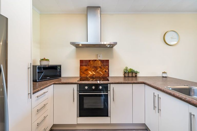 Photo of property in 13 Barraud Street, Avalon, Lower Hutt, 5011