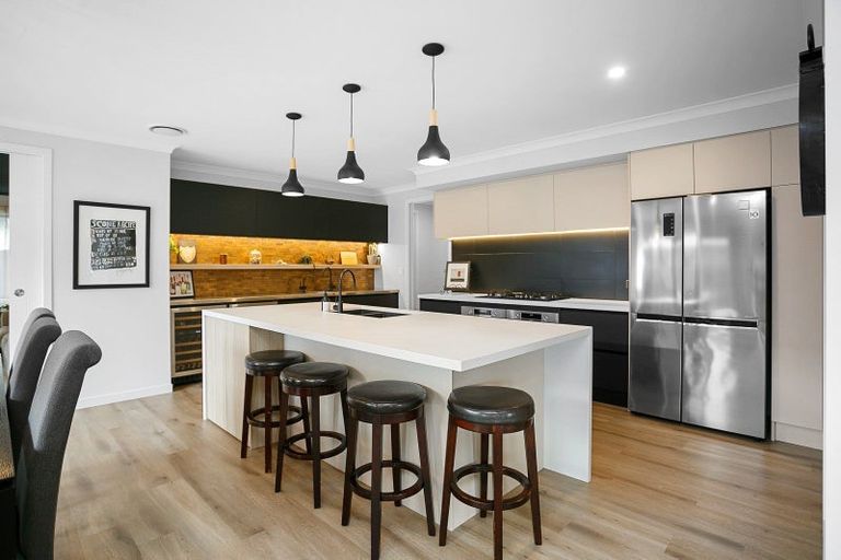 Photo of property in 14 Ruge Court, Cambridge, 3434