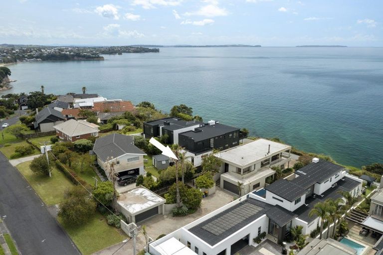 Photo of property in 119 Churchill Road, Rothesay Bay, Auckland, 0630