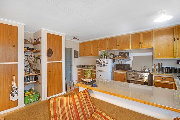 Photo of property in 43 Fookes Street, Waverley, 4510