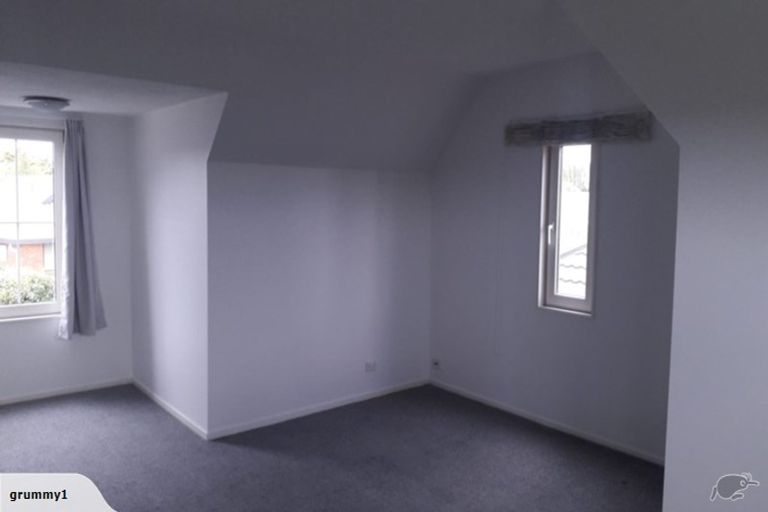 Photo of property in 35 Beauford Place, Parklands, Christchurch, 8083