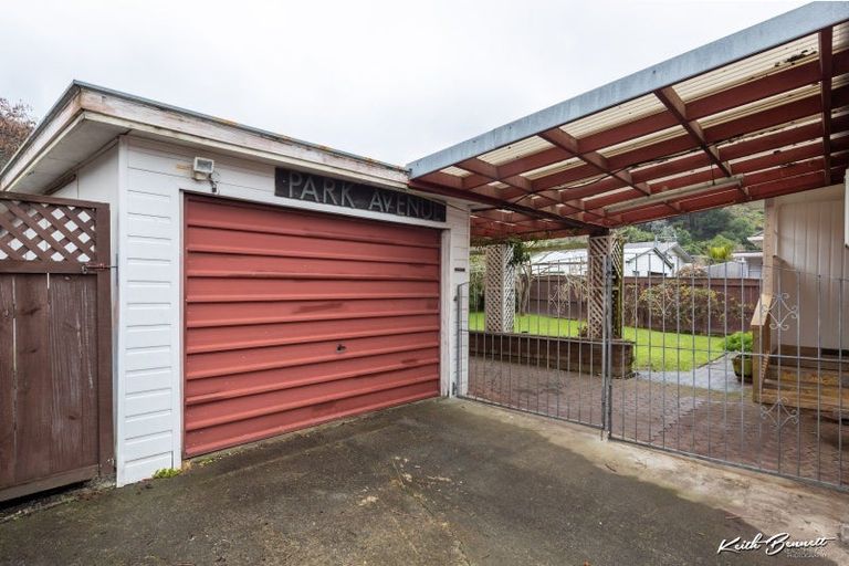 Photo of property in 7 Newcombe Street, Naenae, Lower Hutt, 5011