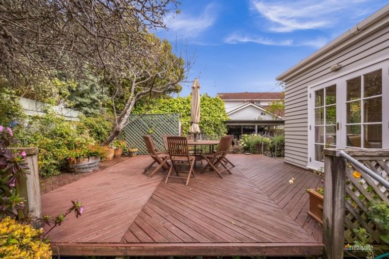 Photo of property in 32 Hinau Street, Woburn, Lower Hutt, 5010