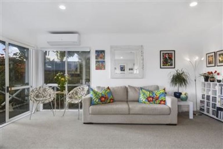 Photo of property in 1/1 Owens Road, Devonport, Auckland, 0624