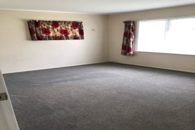 Photo of property in 9 Island View Road, Western Heights, Rotorua, 3015