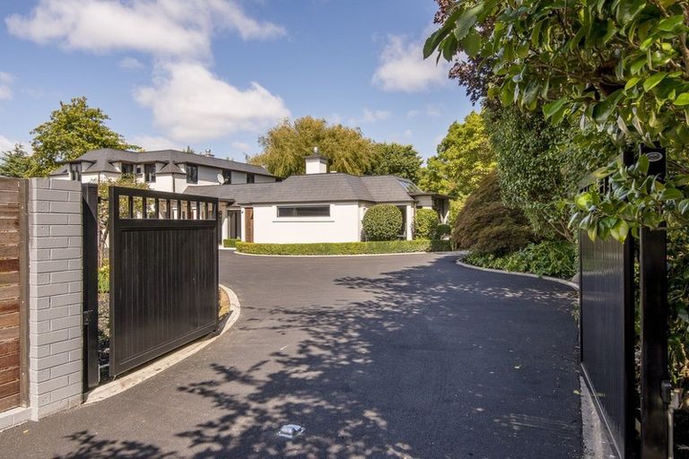 Photo of property in 193a Clyde Road, Burnside, Christchurch, 8053