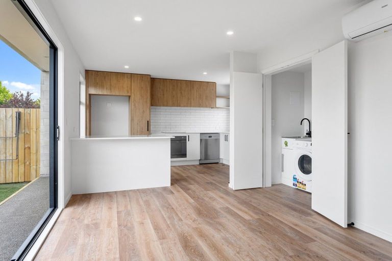 Photo of property in 4/19 Dilworth Street, Riccarton, Christchurch, 8011