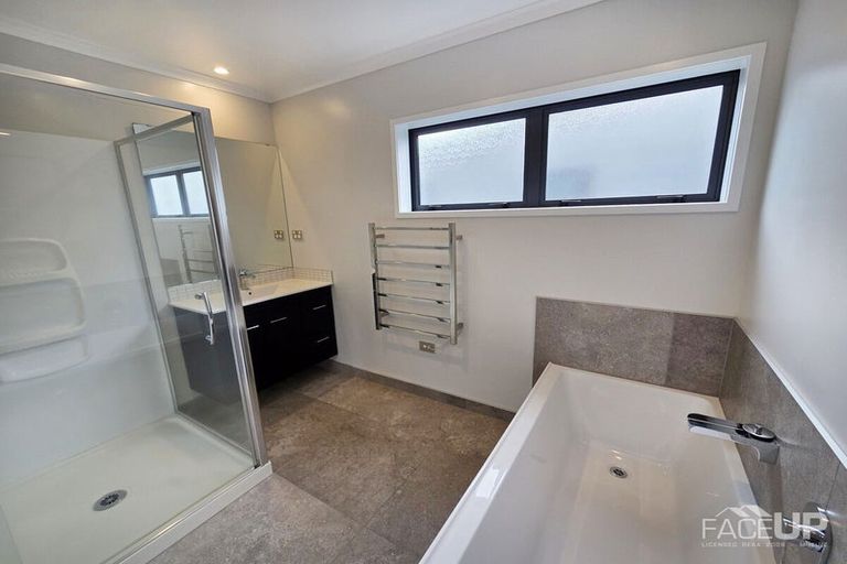 Photo of property in 16 Chaffinch Road, Hobsonville, Auckland, 0616