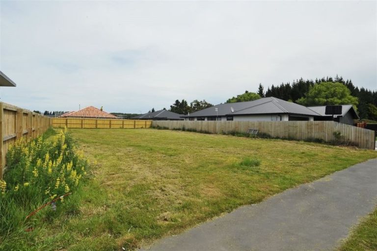Photo of property in 62 Aviemore Drive, Marshland, Christchurch, 8083