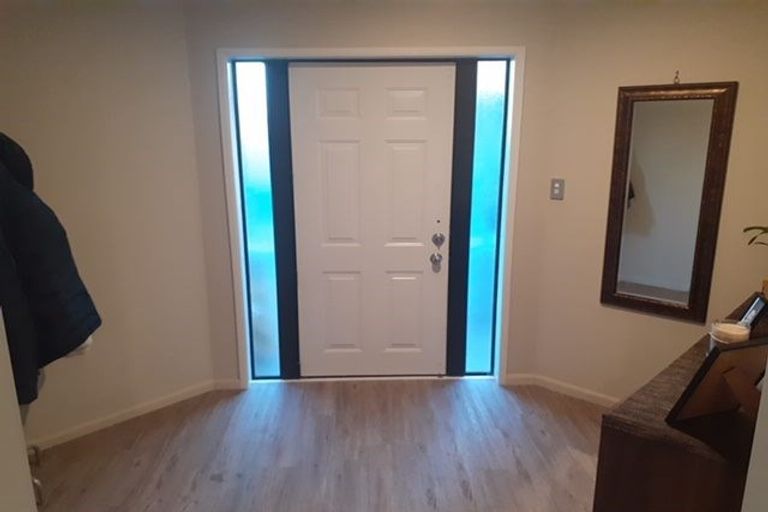 Photo of property in 572 Bower Avenue, Parklands, Christchurch, 8083