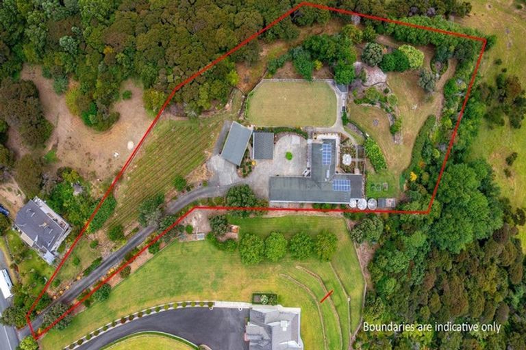 Photo of property in 76 Brick Bay Drive, Sandspit, Warkworth, 0982