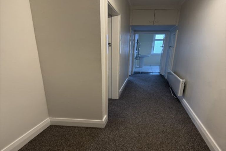 Photo of property in 4/58 Brougham Street, Mount Victoria, Wellington, 6011