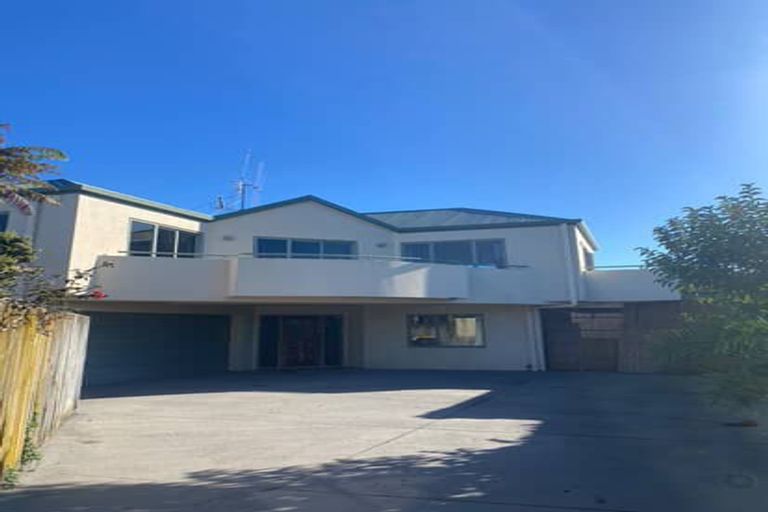 Photo of property in 409b Devonport Road, Tauranga South, Tauranga, 3112